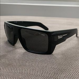 Arnette Heavy Hitter Sunglasses
